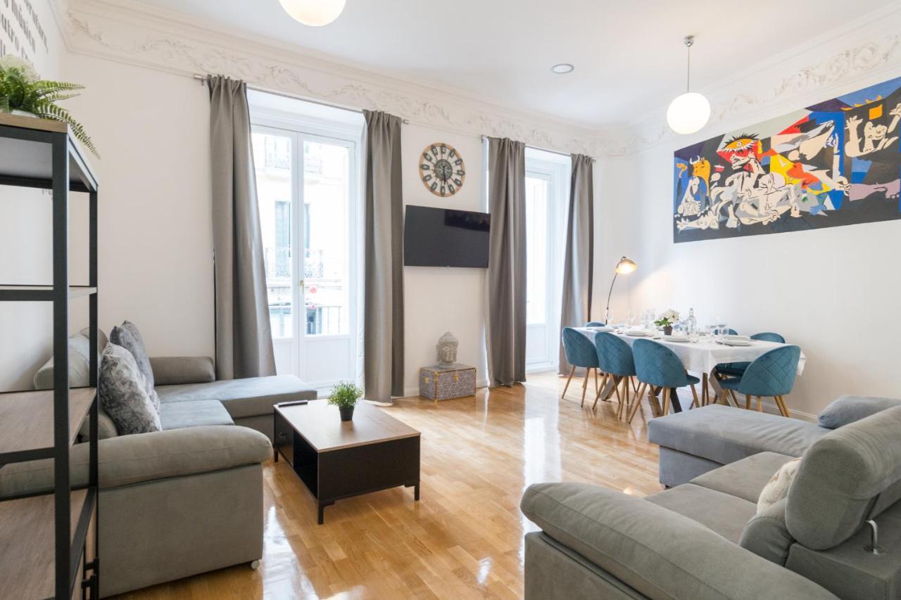 Vip Puerta Del Sol, By Monaro***** Apartman Madrid Kültér fotó