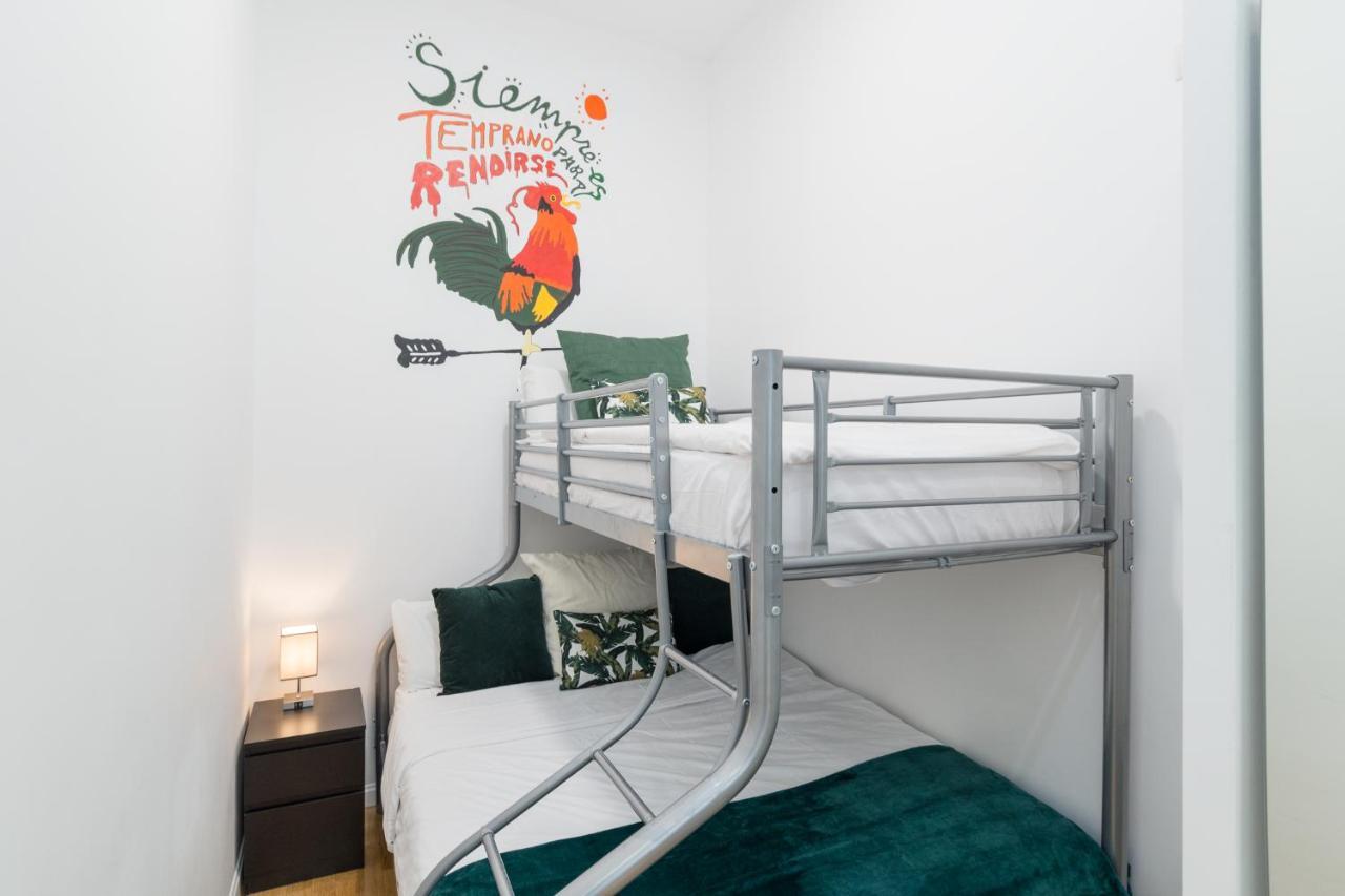 Vip Puerta Del Sol, By Monaro***** Apartman Madrid Kültér fotó