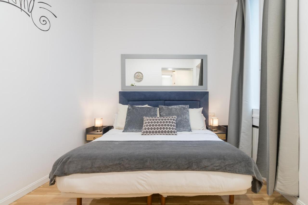 Vip Puerta Del Sol, By Monaro***** Apartman Madrid Kültér fotó