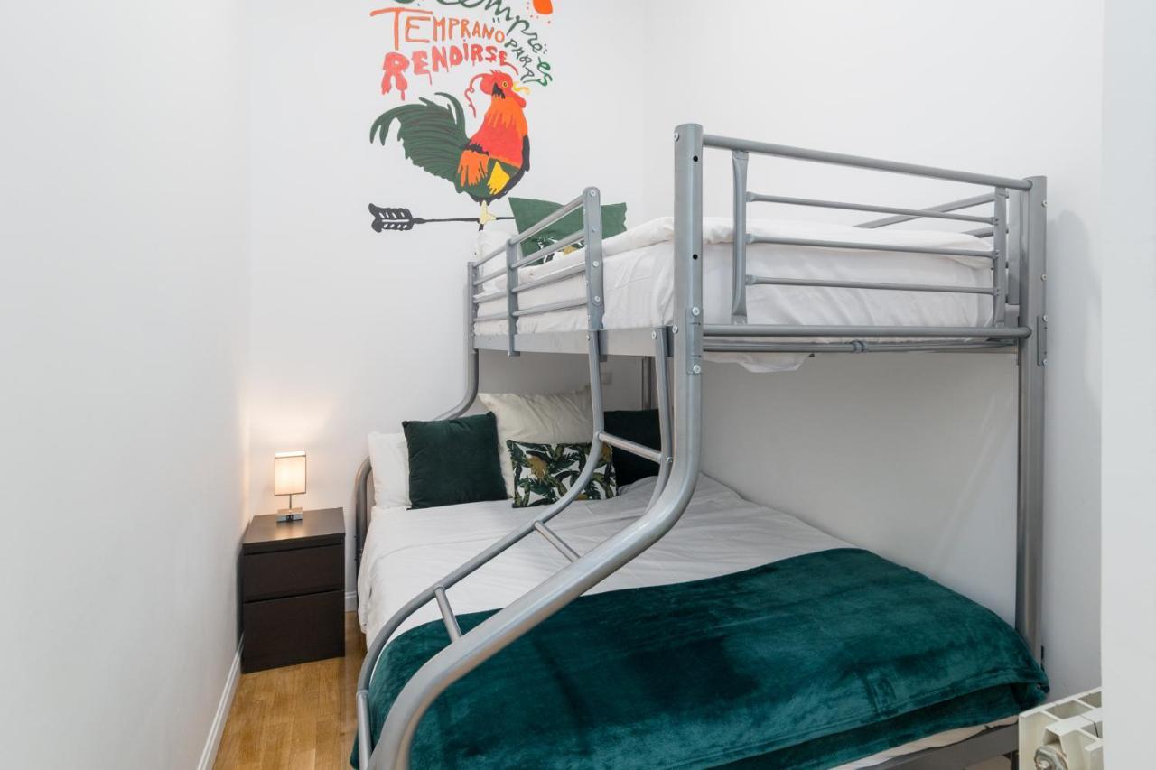 Vip Puerta Del Sol, By Monaro***** Apartman Madrid Kültér fotó