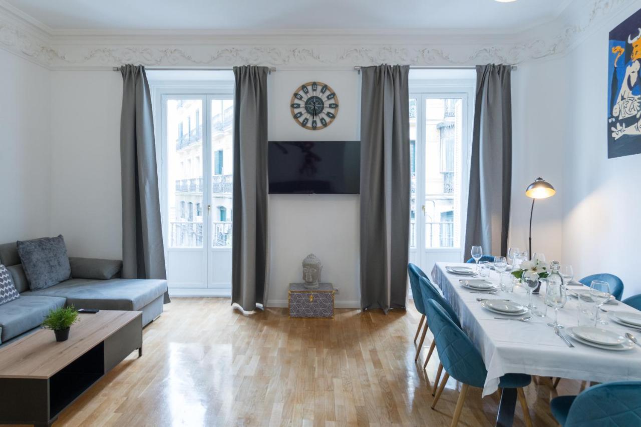 Vip Puerta Del Sol, By Monaro***** Apartman Madrid Kültér fotó