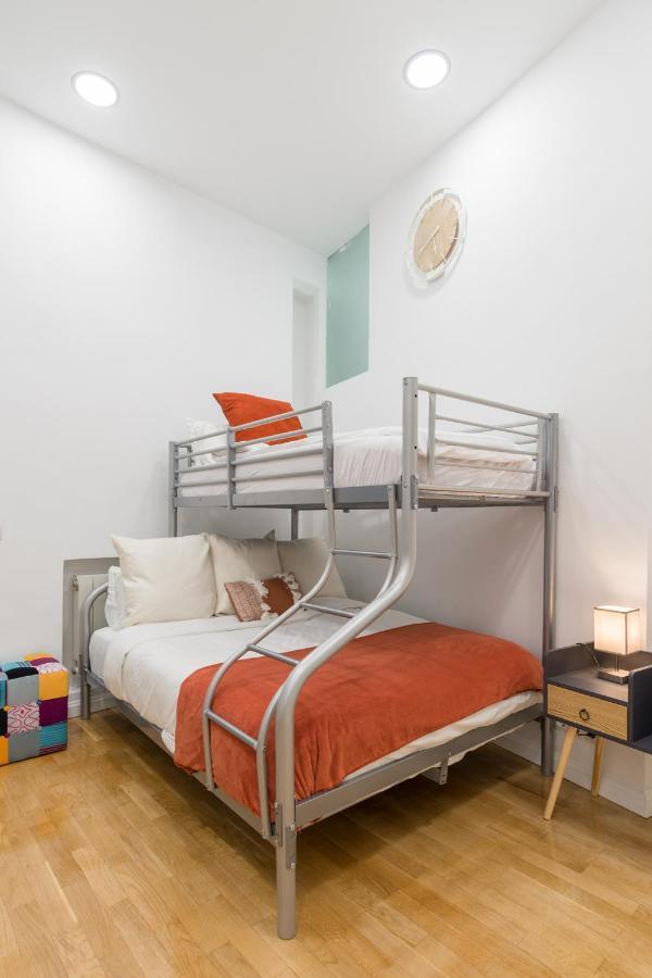 Vip Puerta Del Sol, By Monaro***** Apartman Madrid Kültér fotó