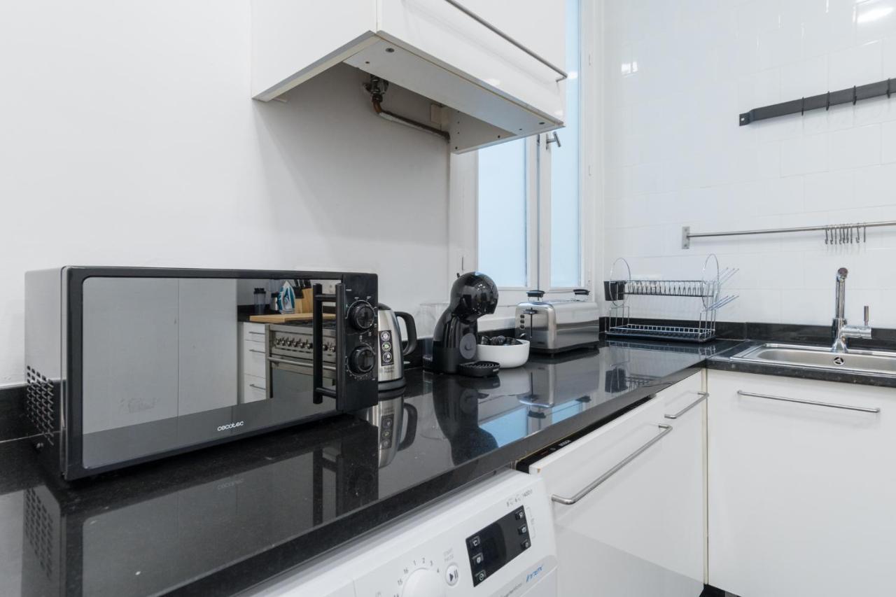Vip Puerta Del Sol, By Monaro***** Apartman Madrid Kültér fotó