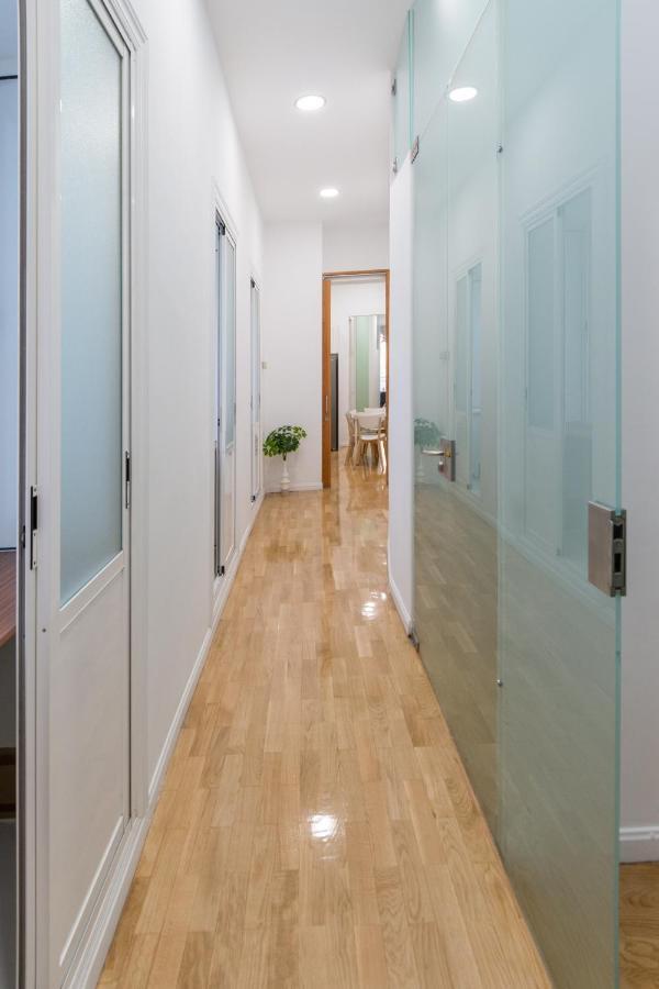 Vip Puerta Del Sol, By Monaro***** Apartman Madrid Kültér fotó