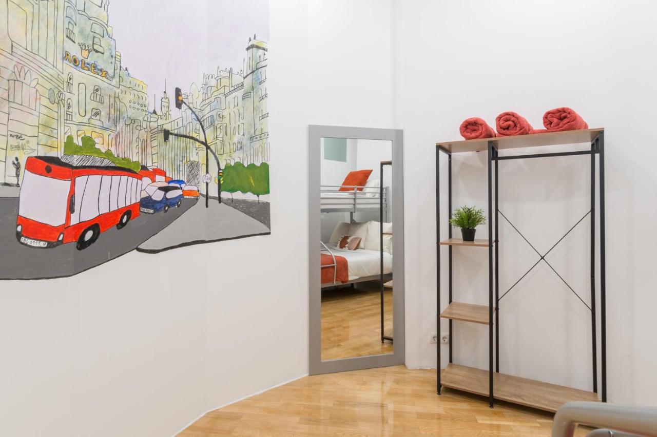 Vip Puerta Del Sol, By Monaro***** Apartman Madrid Kültér fotó