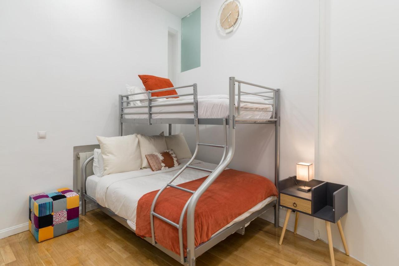 Vip Puerta Del Sol, By Monaro***** Apartman Madrid Kültér fotó